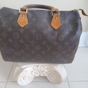 Louis Vuitton Speedy 30